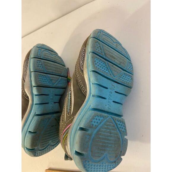 Skechers toddler size 6 laces - Picture 4 of 4